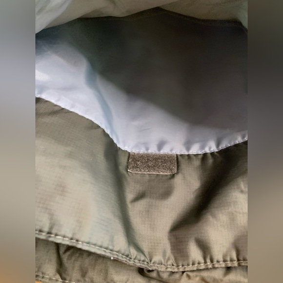 Columbia Diaper/ Messenger Bag| Hunter Green - Picture 8 of 16